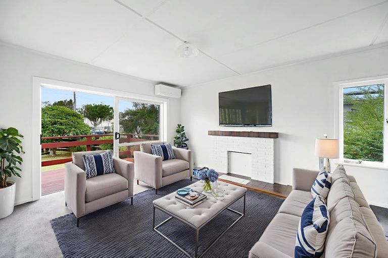 Photo of property in 16 Keats Crescent, Enderley, Hamilton, 3214