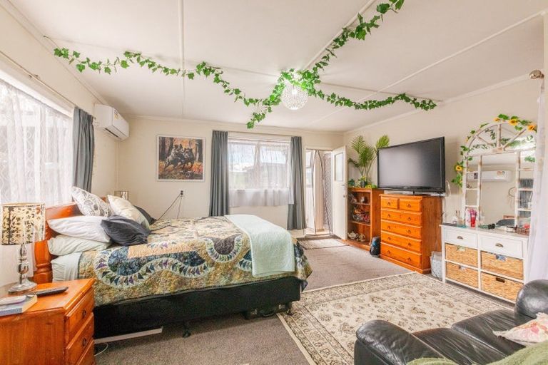 Photo of property in 27 Norwich Crescent, Tamatea, Napier, 4112