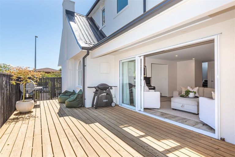 Photo of property in 223 Maidstone Road, Avonhead, Christchurch, 8042