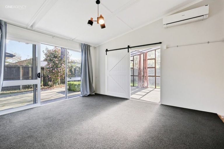Photo of property in 2/40a Bounty Street, Bryndwr, Christchurch, 8053