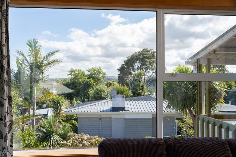 Photo of property in 61 Lorenzen Bay Road, Raglan, 3225