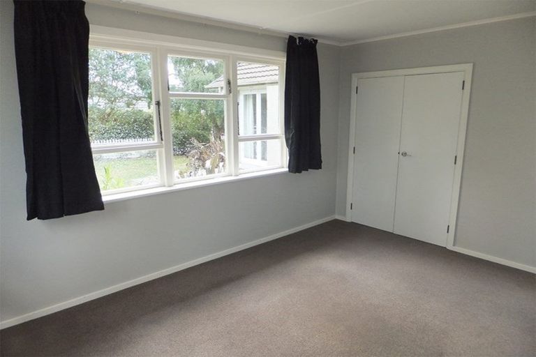 Photo of property in 4 Tompkins Lane, Burwood, Christchurch, 8061
