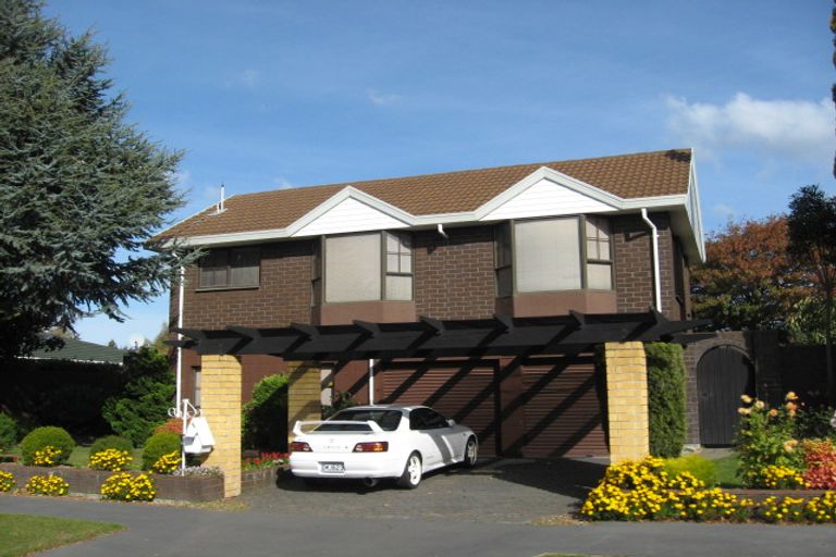 Photo of property in 3 Montclare Avenue, Ilam, Christchurch, 8041