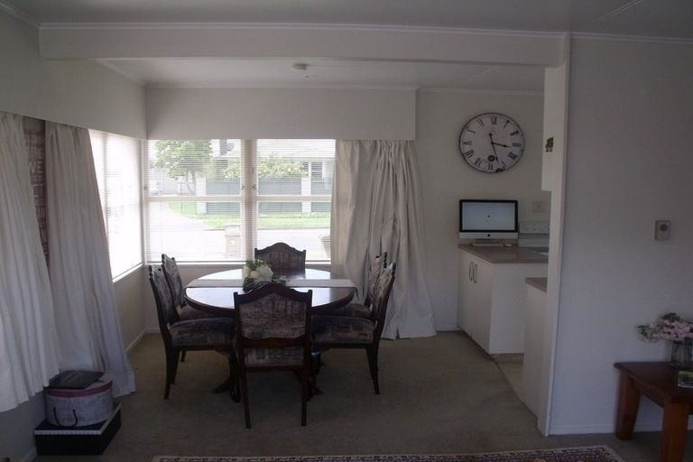 Photo of property in 3 Elliott Street, Taradale, Napier, 4112
