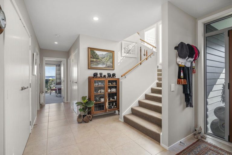 Photo of property in 23 Shepherd Road, Waipahihi, Taupo, 3330