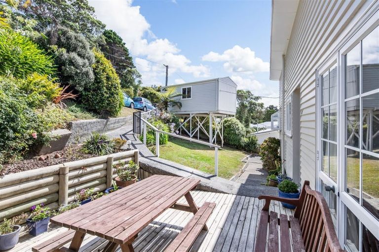 Photo of property in 16 Dominion Park Street, Johnsonville, Wellington, 6037