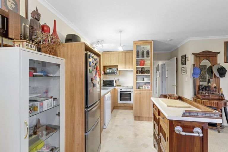 Photo of property in 5a Massey Street, Elderslea, Upper Hutt, 5018