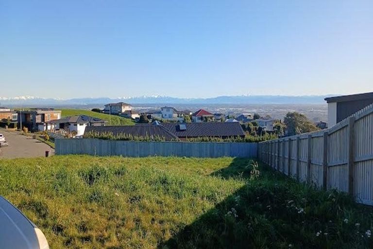 Photo of property in 17 Hawkshead Way, Westmorland, Christchurch, 8025