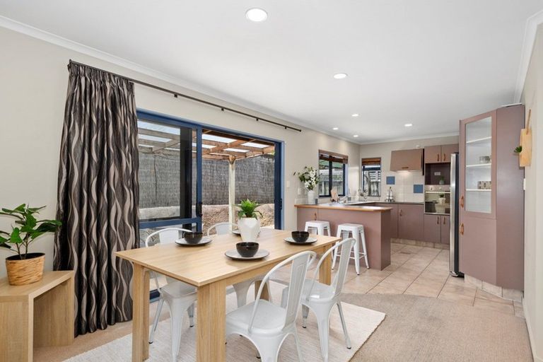 Photo of property in 291 Gravatt Road, Papamoa Beach, Papamoa, 3118