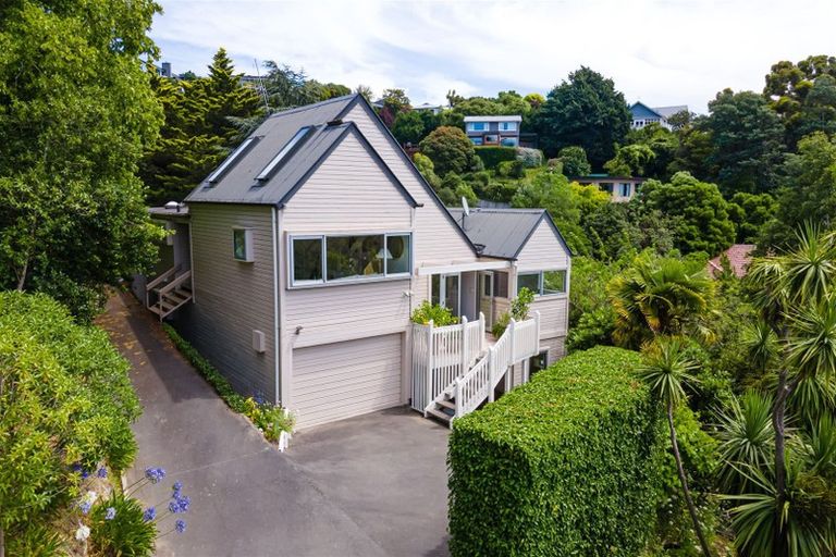 Photo of property in 25 Valley Road, Cashmere, Christchurch, 8022