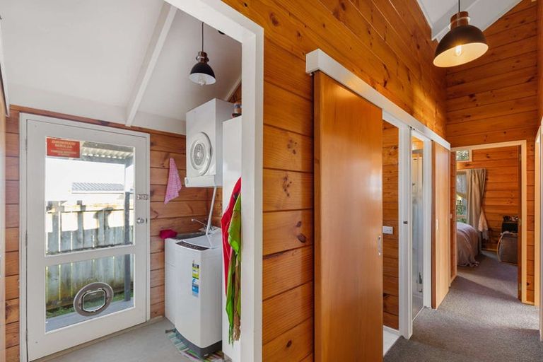 Photo of property in 21 Treadwell Street, Springvale, Whanganui, 4501