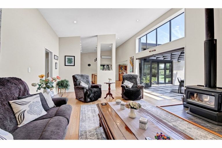 Photo of property in 31 Weld Street, Oxford, 7430