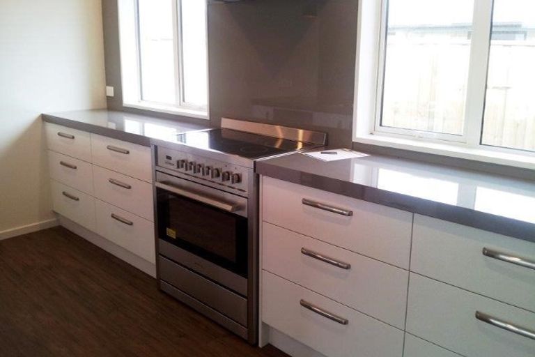 Photo of property in 18 Pahua Street, Pegasus, 7612