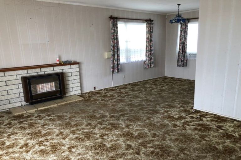 Photo of property in 46 Lee Street, Castlecliff, Whanganui, 4501