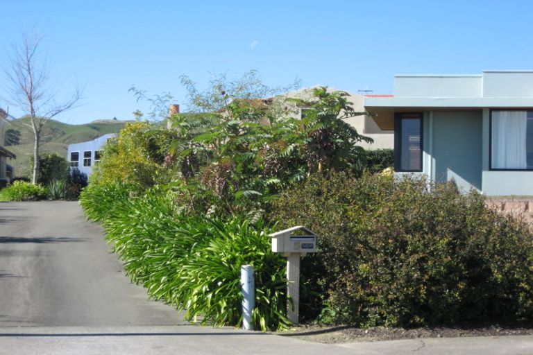 Photo of property in 5 Hikanui Place, Havelock North, 4130