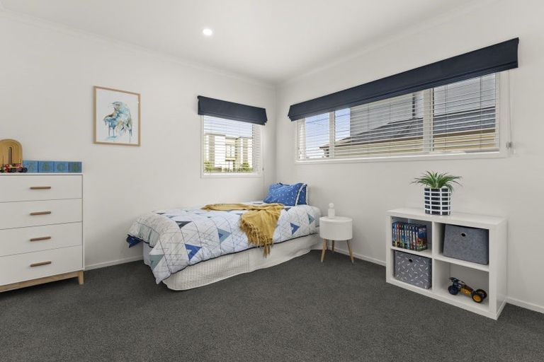 Photo of property in 379b Oceanbeach Road, Mount Maunganui, 3116
