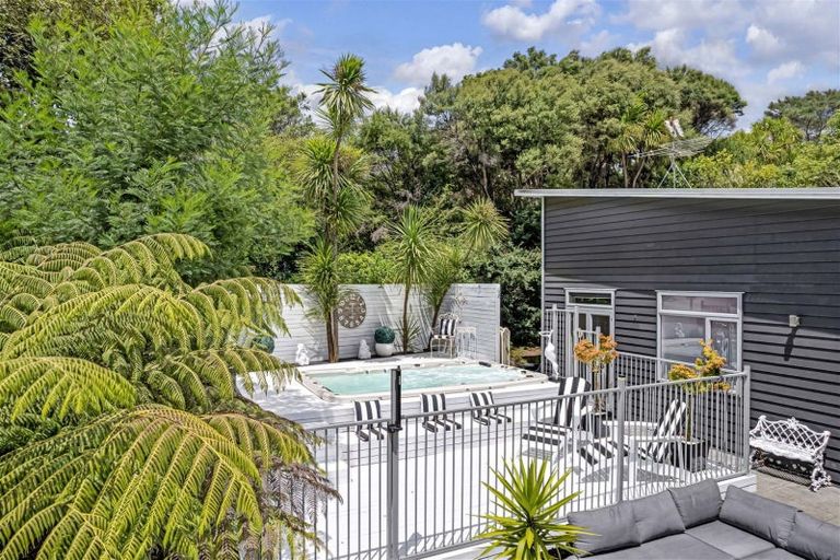 Photo of property in 23a Sarah Todd Lane, Waimauku, 0812