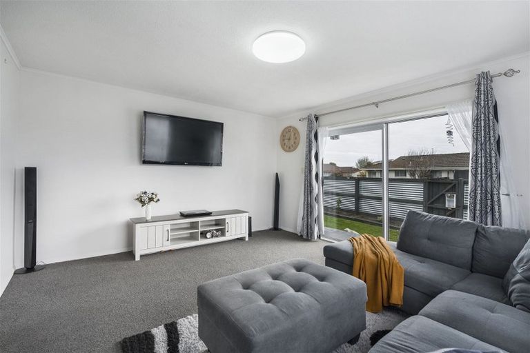 Photo of property in 28a Korora Street, Bromley, Christchurch, 8062