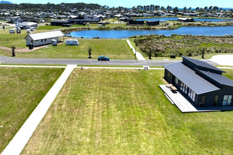 Photo of property in 26 Taniwha Place, Matarangi, 3592