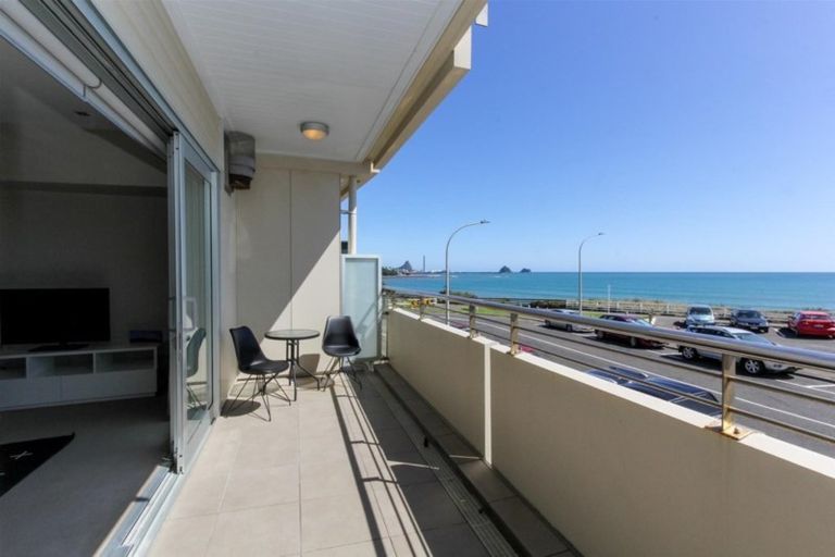 Photo of property in Quarterdeck, 3/4 Buller Street, New Plymouth, 4310