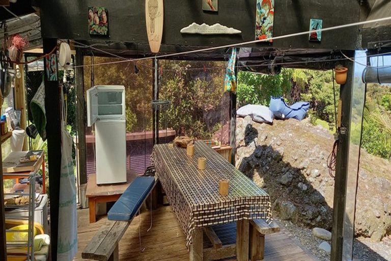 Photo of property in 51b Waihirere Drive, Tuateawa, Coromandel, 3583