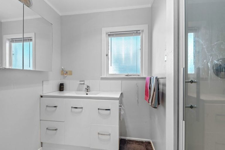 Photo of property in 2 Aurora Street, Sunnybrook, Rotorua, 3015