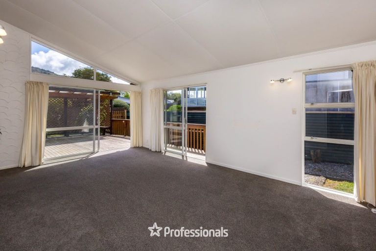 Photo of property in 5 Venetia Way, Totara Park, Upper Hutt, 5018