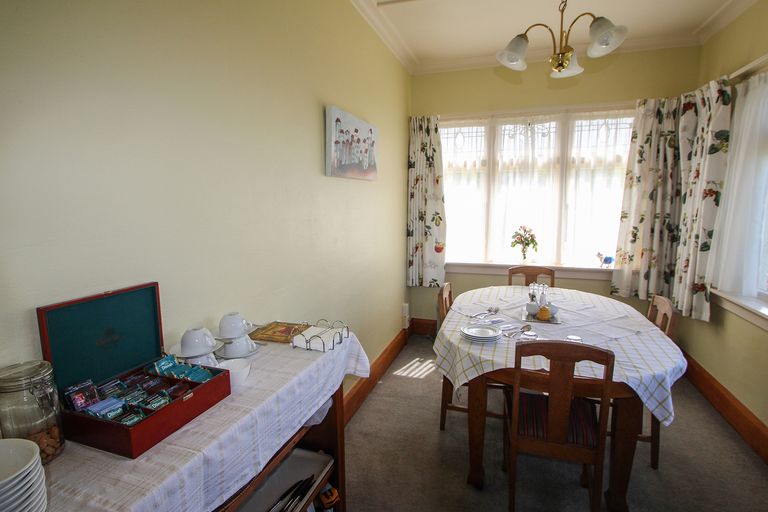 Photo of property in 43 Lynn Street, Oamaru North, Oamaru, 9400