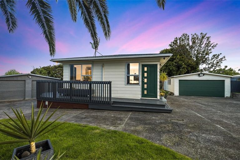 Photo of property in 8 Frostbite Place, Ranui, Auckland, 0612