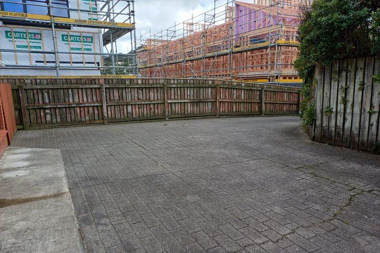 Photo of property in 8a Campbell Street, Karori, Wellington, 6012