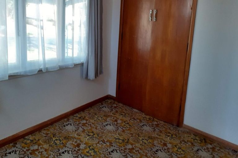 Photo of property in 18 Hillary Crescent, Maraenui, Napier, 4110