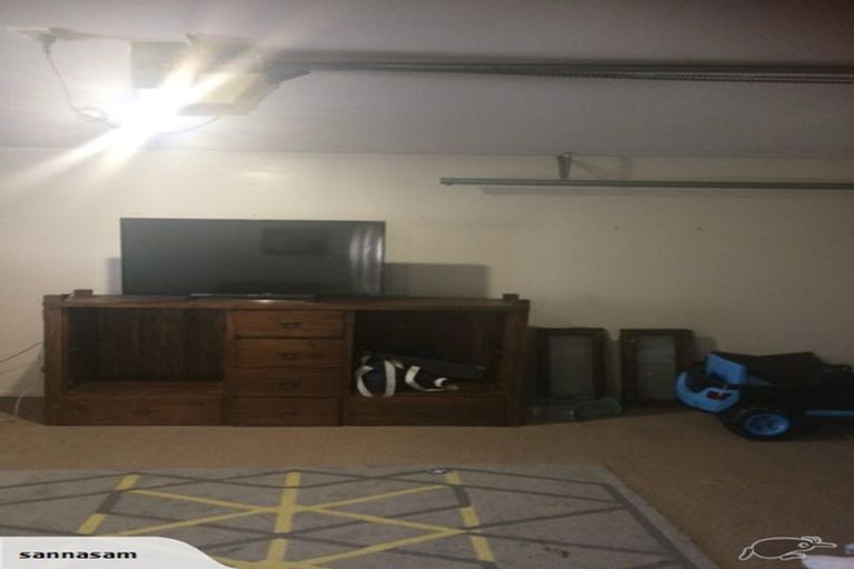 Photo of property in 113 Kindergarten Drive, Conifer Grove, Takanini, 2112