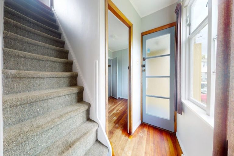 Photo of property in 1 Kotare Street, Aramoho, Whanganui, 4500