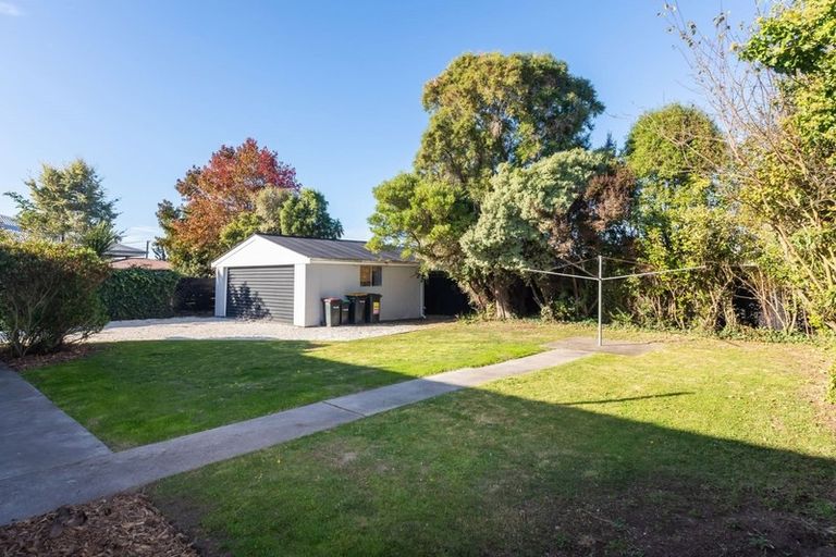 Photo of property in 19 Horton Place, Avondale, Christchurch, 8061