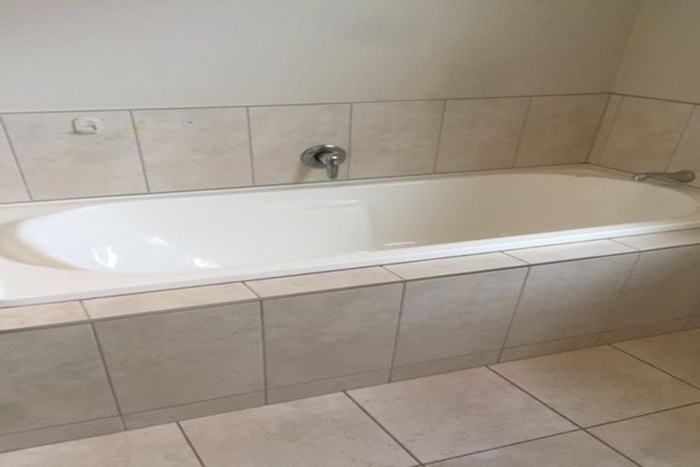 Photo of property in 65a Rodney Street, Howick, Auckland, 2014