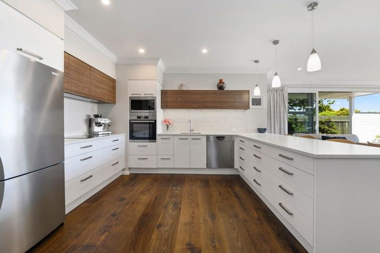 Photo of property in 15 Wylie Street, Glenholme, Rotorua, 3010