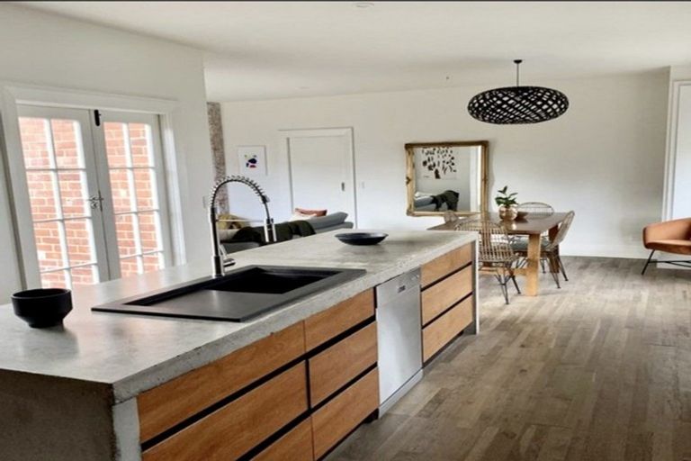 Photo of property in 9 Ranfurly Street, West End, Timaru, 7910