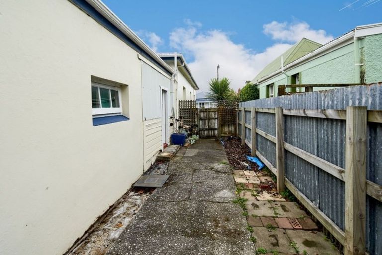 Photo of property in 49 Riddlers Crescent, Petone, Lower Hutt, 5012