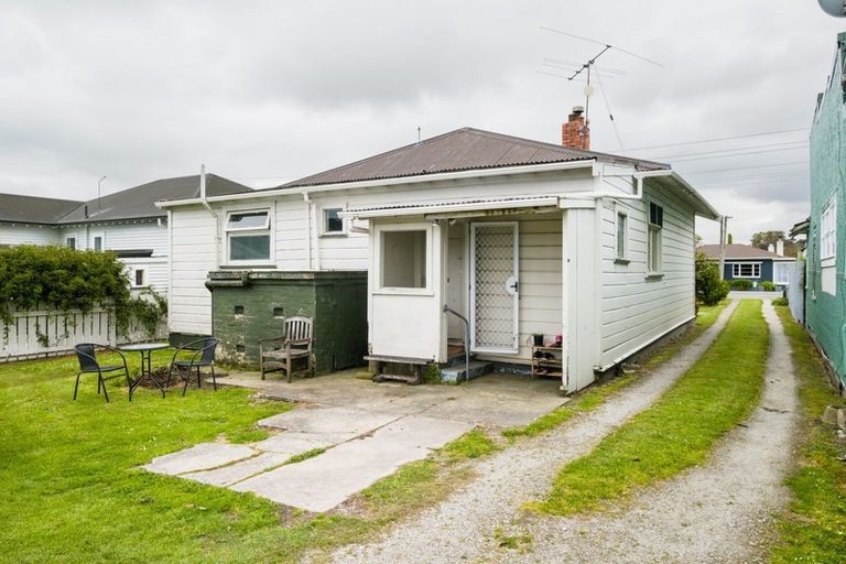 Photo of property in 39 De Lautour Road, Inner Kaiti, Gisborne, 4010
