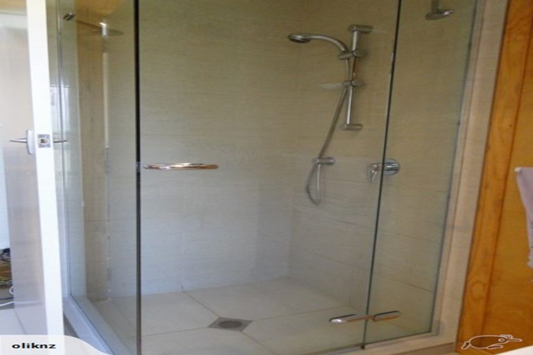 Photo of property in 62 Park Road, Glenfield, Auckland, 0629