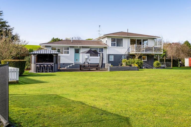 Photo of property in 289 High Street, Eltham, 4322