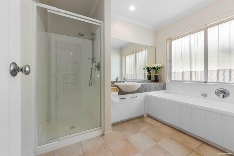 Photo of property in 9 Rush Creek Drive, Westgate, Auckland, 0614