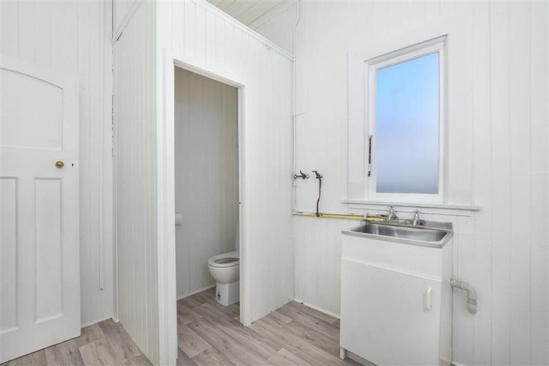 Photo of property in 36 Fitzroy Street, Caversham, Dunedin, 9012