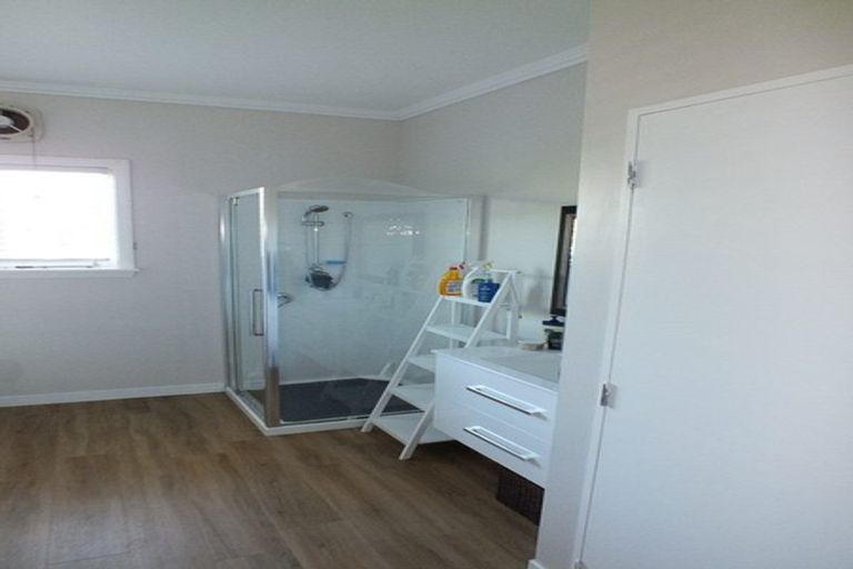 Photo of property in 30 Bowen Street, Rakaia, 7710