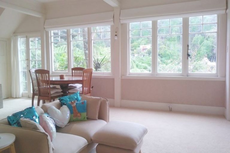 Photo of property in 30 Waitohu Road, York Bay, Lower Hutt, 5013