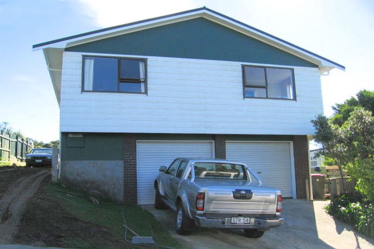 Photo of property in 4 Nalanda Crescent, Broadmeadows, Wellington, 6035