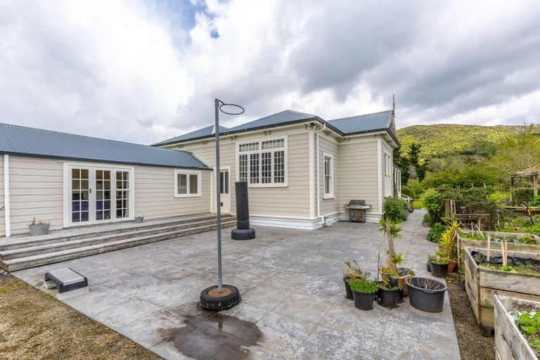 Photo of property in 344 Underhill Road, Tauwharenikau, Featherston, 5773