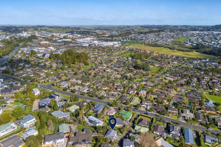 Photo of property in 23 Jelas Road, Red Beach, 0932