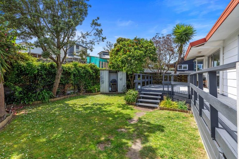 Photo of property in 1335b Papamoa Beach Road, Papamoa Beach, Papamoa, 3118