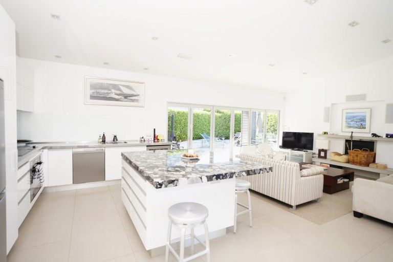 Photo of property in 15 Lang Road, Langs Beach, Waipu, 0582